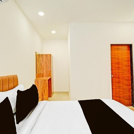 Super Townhouse Oak Suchitra Kompally Road Formerly Sun Moon Hotels Trimulgherry 외부 사진