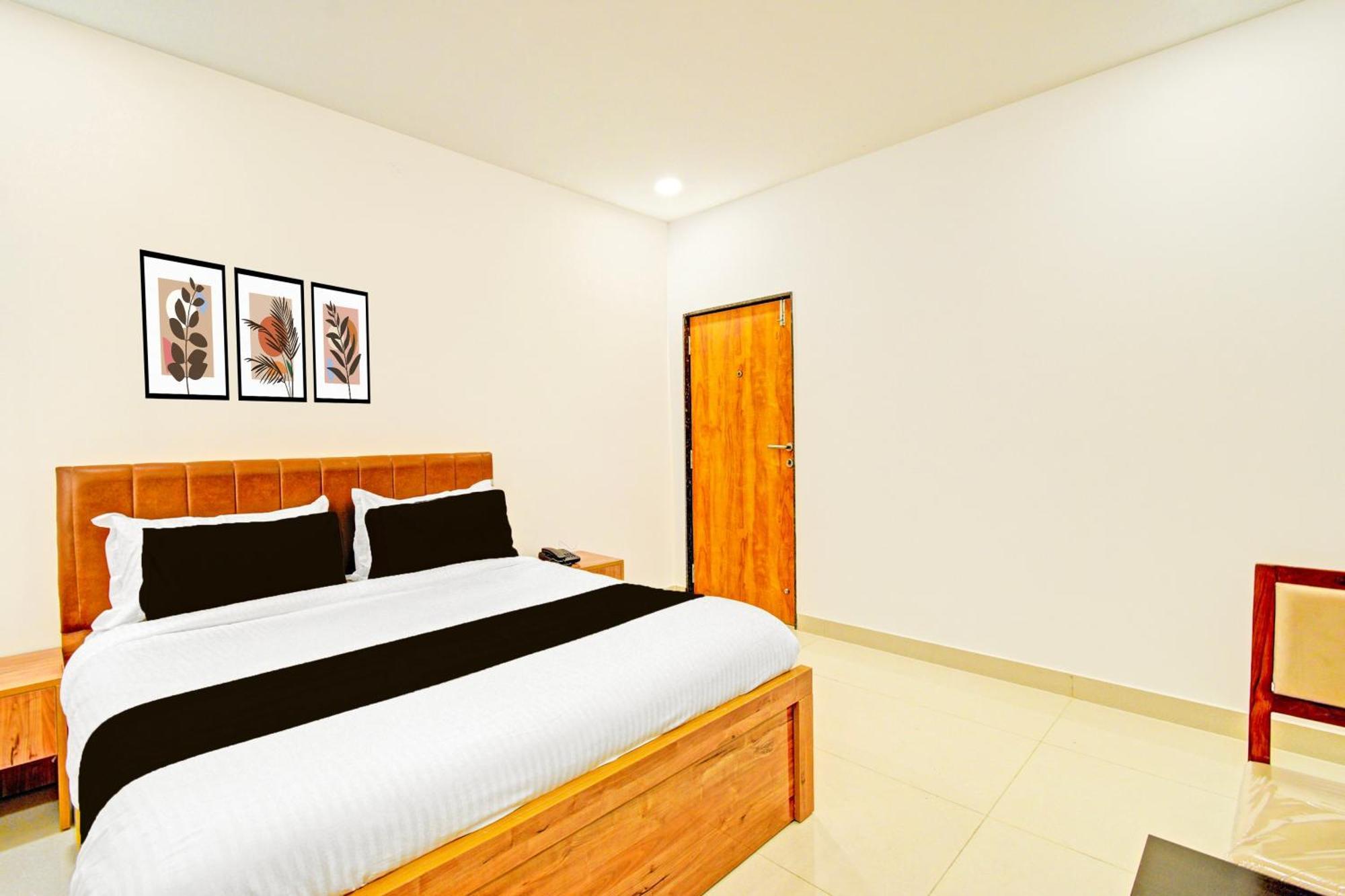 Super Townhouse Oak Suchitra Kompally Road Formerly Sun Moon Hotels Trimulgherry 외부 사진